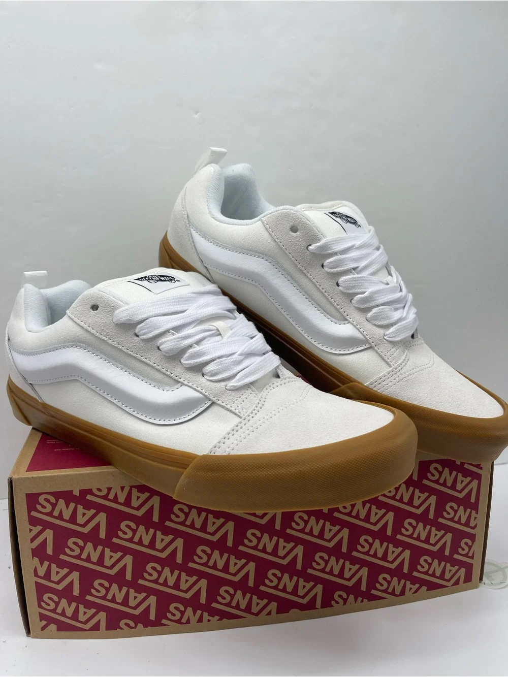 Vans Men’s Sz 11.5 Knu Skool GUM BLANC DE BLANC VN000D22JVY Skate Sneakers